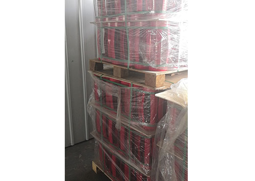 Casing centralizer